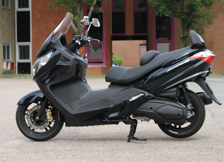 Top Ten Best Maxi Scooters under £3000