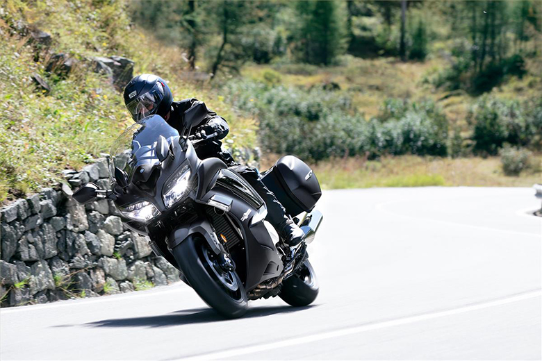 2020 FJR1300ES Yamaha Powerful Sports Touring Bike