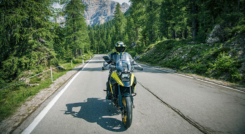 2020 V-STROM 1050XT Suzuki Adventure Bike