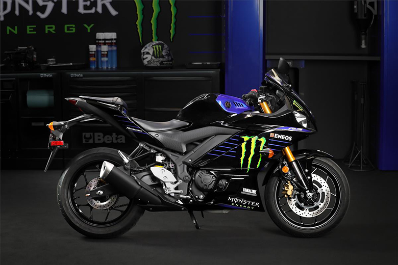 2021 YZF-R3 Monster Energy Yamaha MotoGP Edition