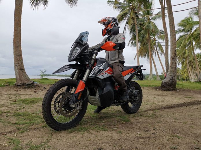 KTM 2020 790 Adventure R Bike