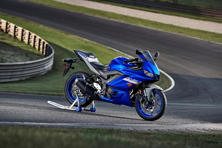 Yamaha 2021 YZF-R3 Super Sports Motorcycle