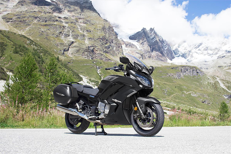 Yamaha 2021 FJR1300ES Powerful Sports Touring Bike