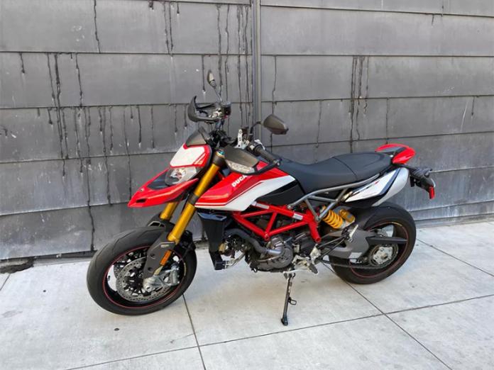 Hypermotard 950 SP 2019 Ducati Naked Motorcycle