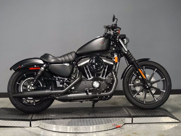 2021 Harley-Davidson Iron 883 Sportster - Review Specs Price