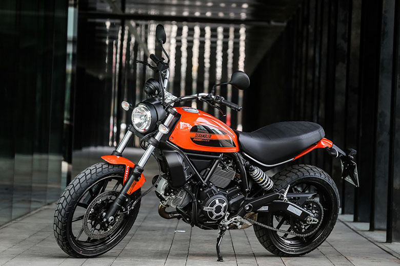 Ducati 2019 Scrambler Sixty2