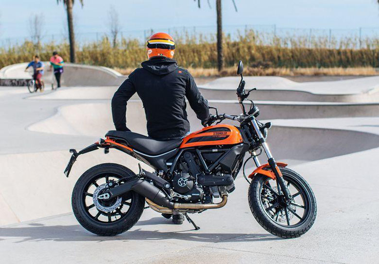 Ducati 2019 Scrambler Sixty2