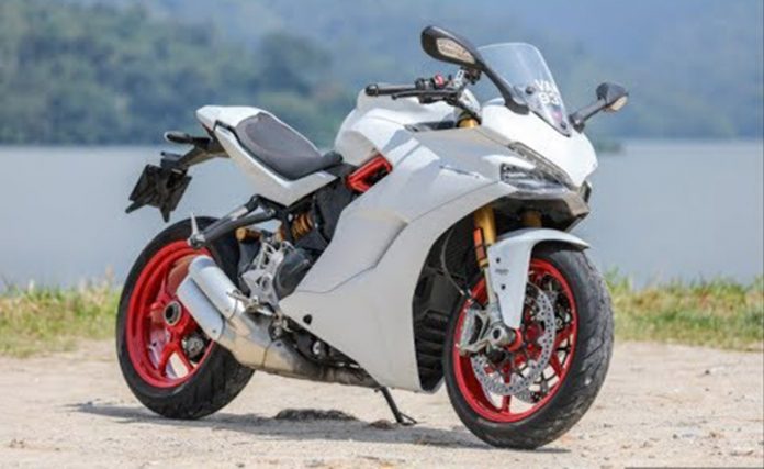 2019 SuperSport S Ducati Sports Bike - Review Specs Price