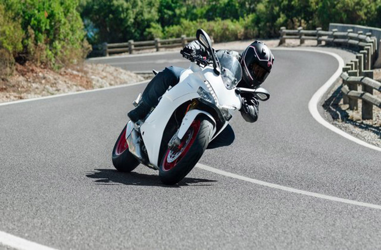 2019 SuperSport S Ducati Sports Bike - Review Specs Price