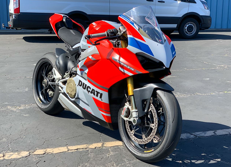 Ducati 2019 Panigale V4S Course Sports Bike