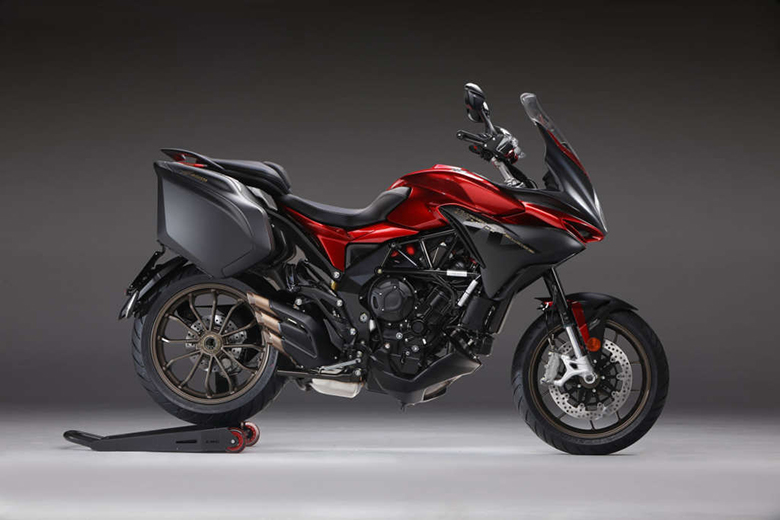 2020 Turismo Veloce 800 Lusso MV Agusta Naked Bike