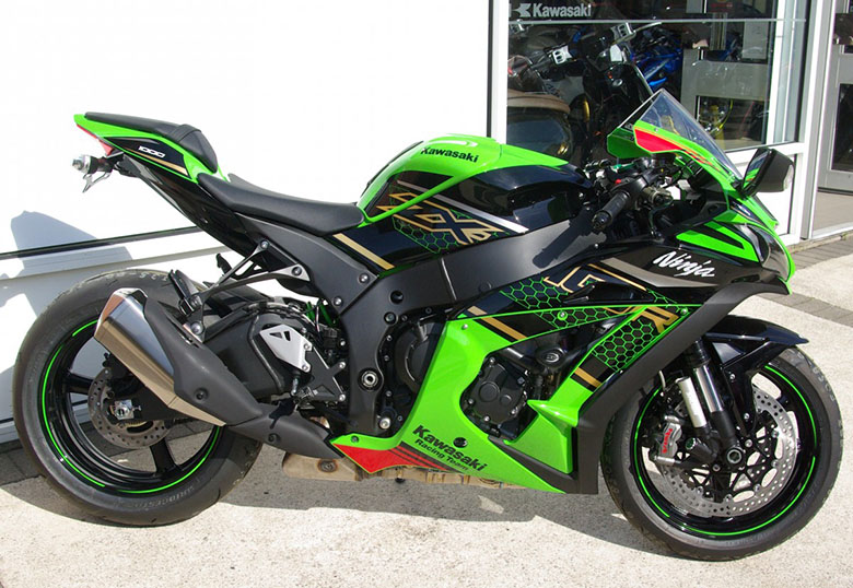 Kawasaki 2020 Ninja ZX-10R KRT Sports Bike