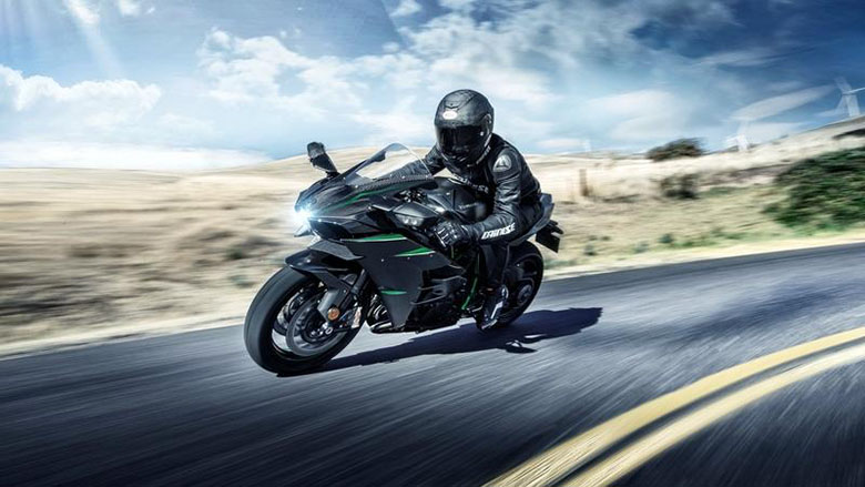 Kawasaki 2020 Ninja H2 Carbon Sports Motorcycle