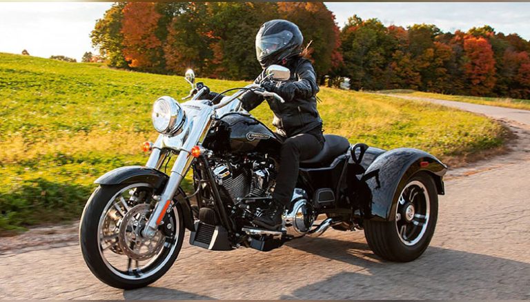 Harley-Davidson 2022 Tri Glide Freewheeler Trike - Review Specs