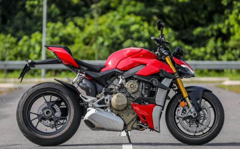 2021 Ducati Streetfighter V4 S Sports Motorcycle