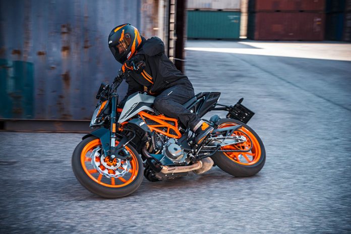 2022 KTM 390 Duke Sports Motorcycle