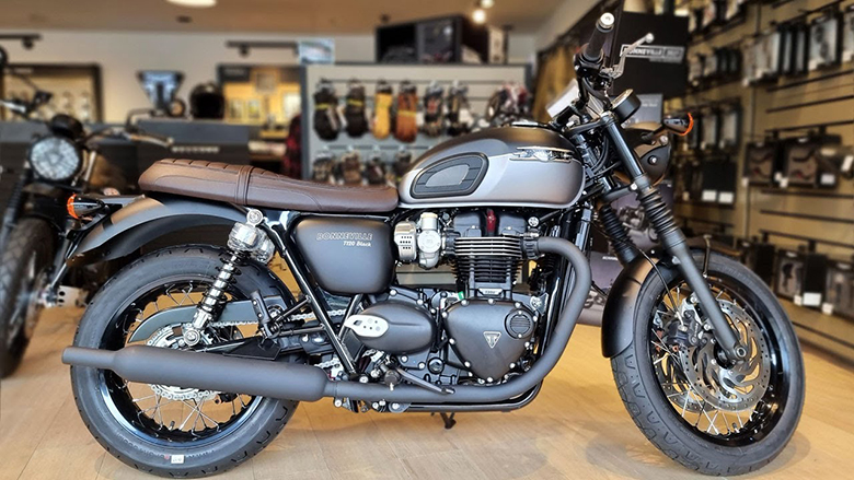 Triumph 2021 Bonneville T120 Black Scrambler