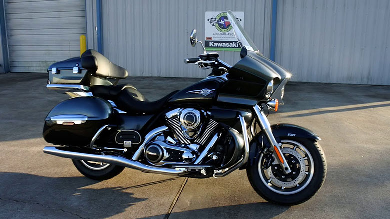 2021 Kawasaki Vulcan 1700 Voyager ABS Cruiser