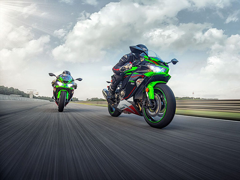 2021 Kawasaki Ninja ZX-6R ABS Sports Motorcycle