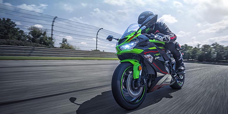 2021 Kawasaki Ninja ZX-6R ABS Sports Motorcycle