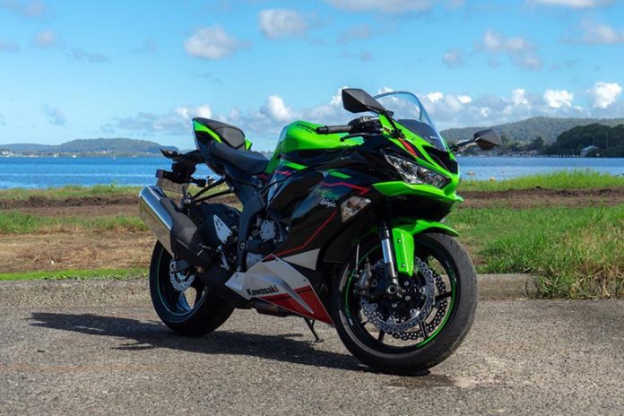 2021 Kawasaki Ninja ZX-6R ABS Sports Motorcycle