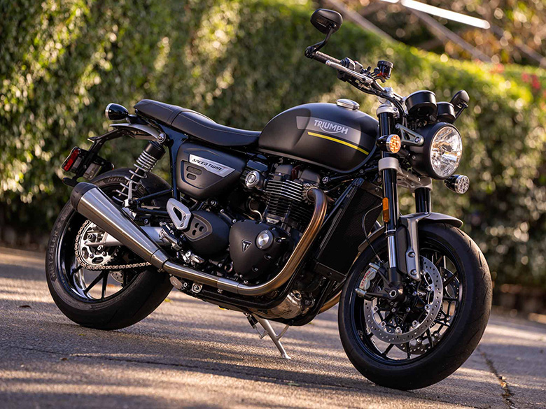 2022 Triumph Street Twin Modern Classics