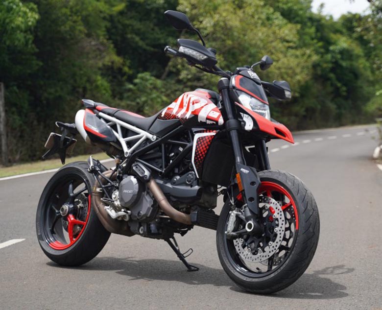 2023 Ducati Hypermotard 950 RVE Adventure