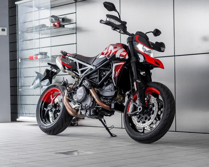 2023 Ducati Hypermotard 950 RVE Adventure