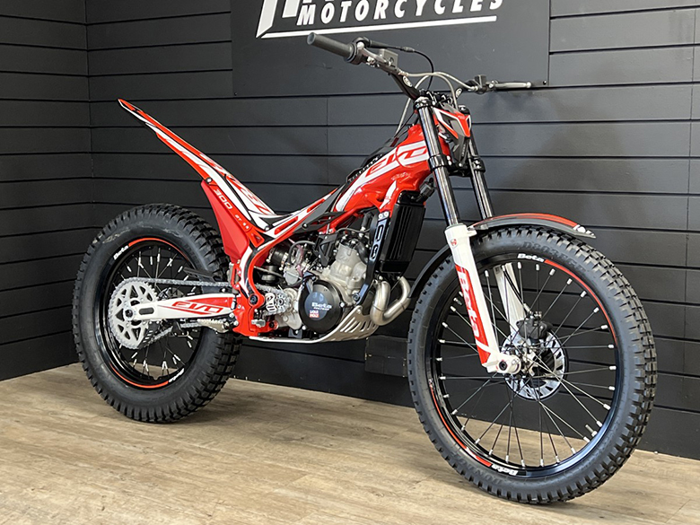 2022 Beta Evo 2T 300 Dirt Bike