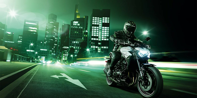 2022 Kawasaki Z900 ABS Sports Motorcycle