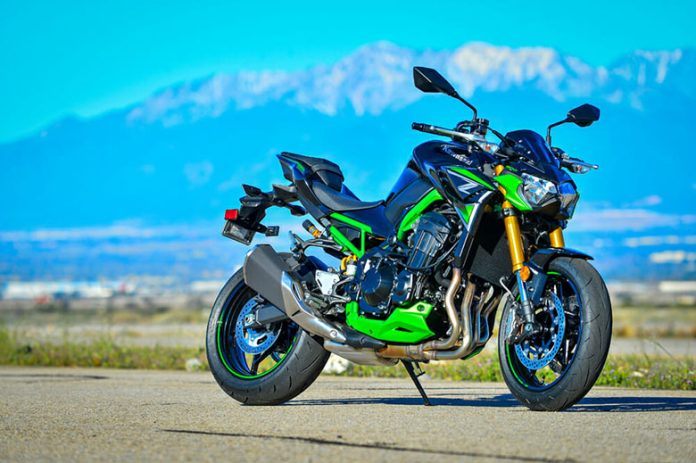 2022 Kawasaki Z900 SE Naked Bike