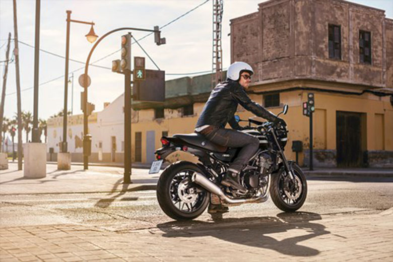 2022 Kawasaki Z900RS Cafe Urban Motorcycle