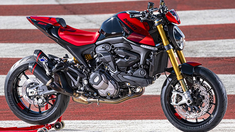 2023 Ducati Monster vs 2023 Ducati Supersport 950 S