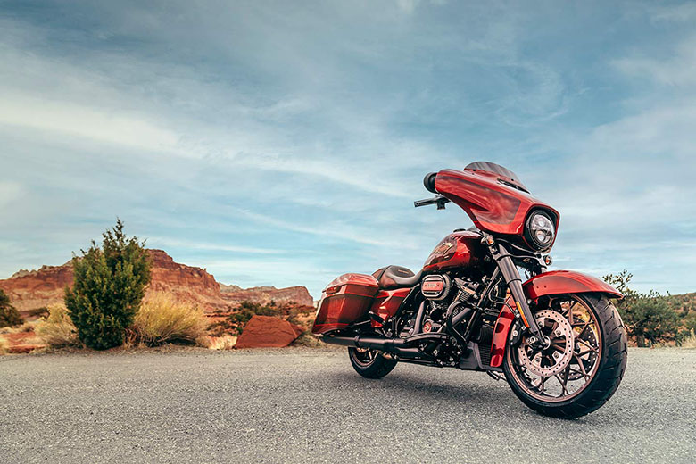 Harley-Davidson 2023 Street Glide Special Anniversary Cruisers