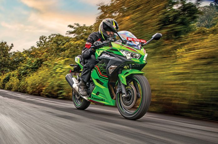 2022 Kawasaki Ninja 400 ABS KRT Sports Motorcycle