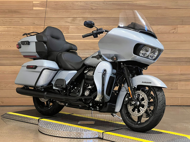 2023 Harley-Davidson Road Glide Limited Touring Bike