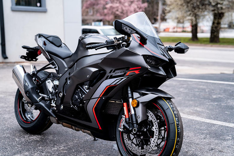 2022 Kawasaki Ninja ZX-10R ABS Edition Sports Motorcycle