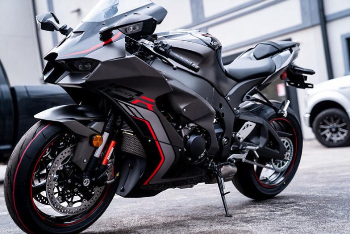 2022 Kawasaki Ninja ZX-10R ABS Edition Sports Motorcycle