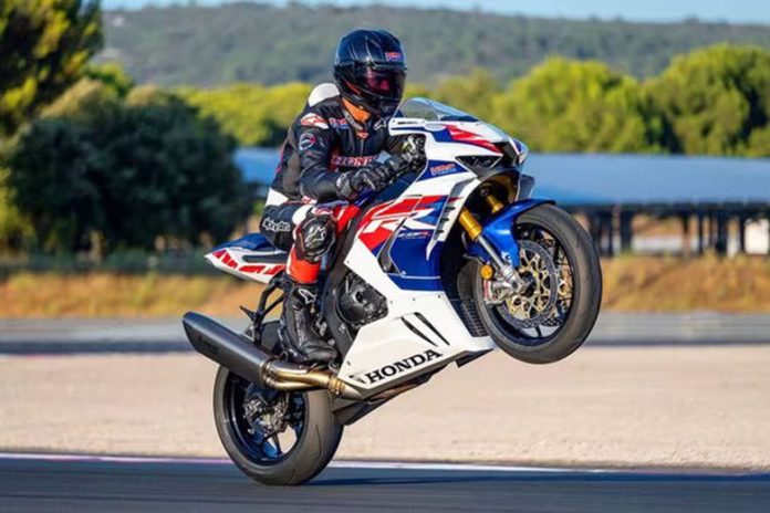 2023 Honda CBR1000RR-R Fire blade SP Sports Bike