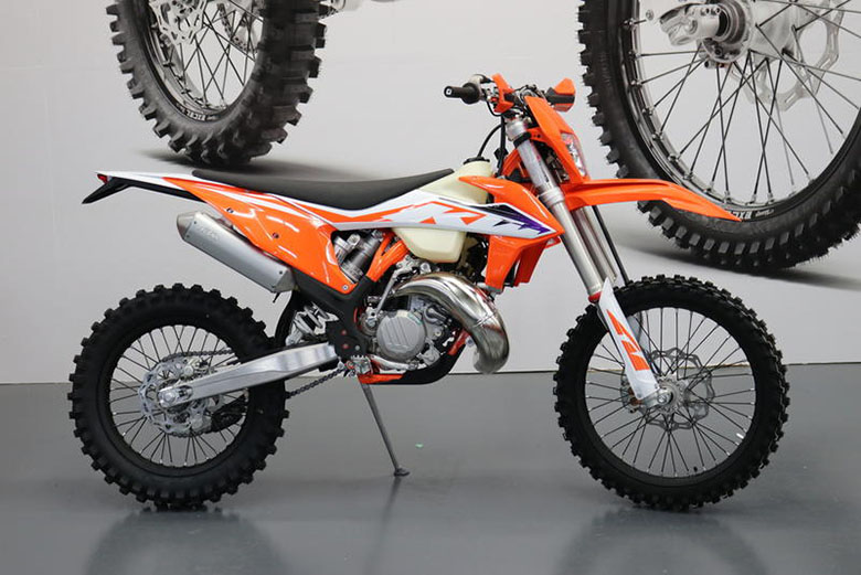 2023 KTM 250 XC-W Dirt Motorcycle