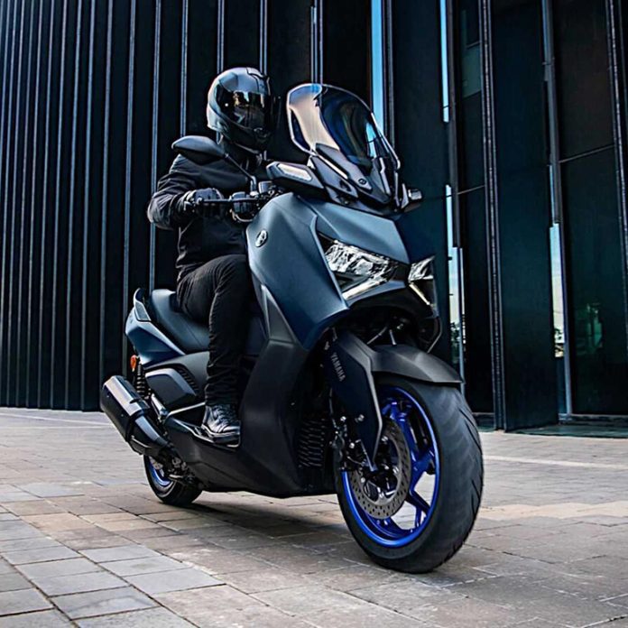 2023 Yamaha XMAX Scooter