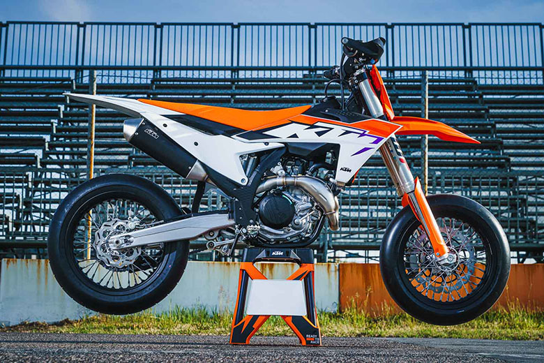 2023 KTM 450 SMR Supermoto