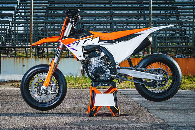 2023 KTM 450 SMR Supermoto