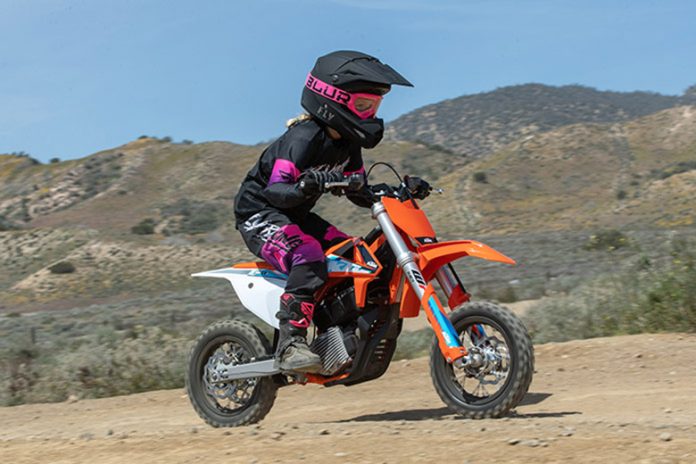 2023 KTM SX-E 3 Electric Bike