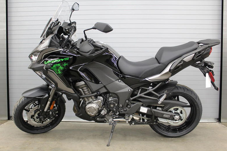 2023 Kawasaki Versys 1000 LT SE Touring Bike