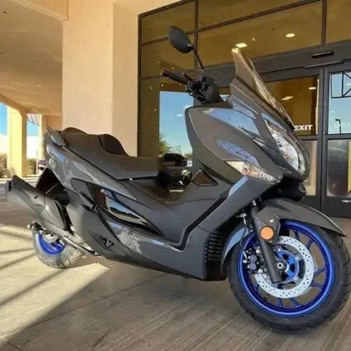 Suzuki 2023 Burgman 400 Scooter