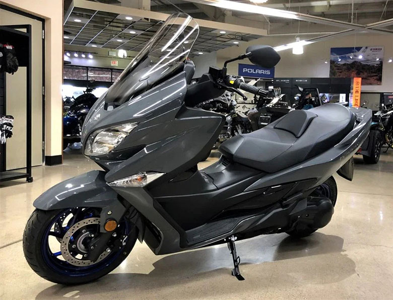 Suzuki 2023 Burgman 400 Scooter