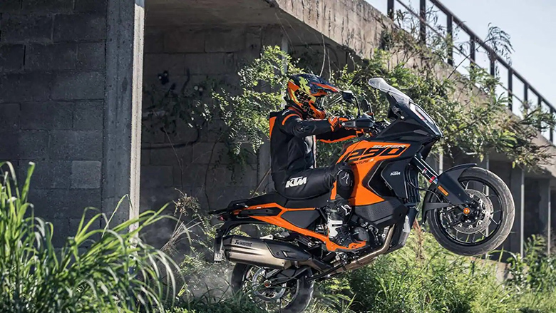 2023 KTM 1290 Super Adventure S Touring Bike