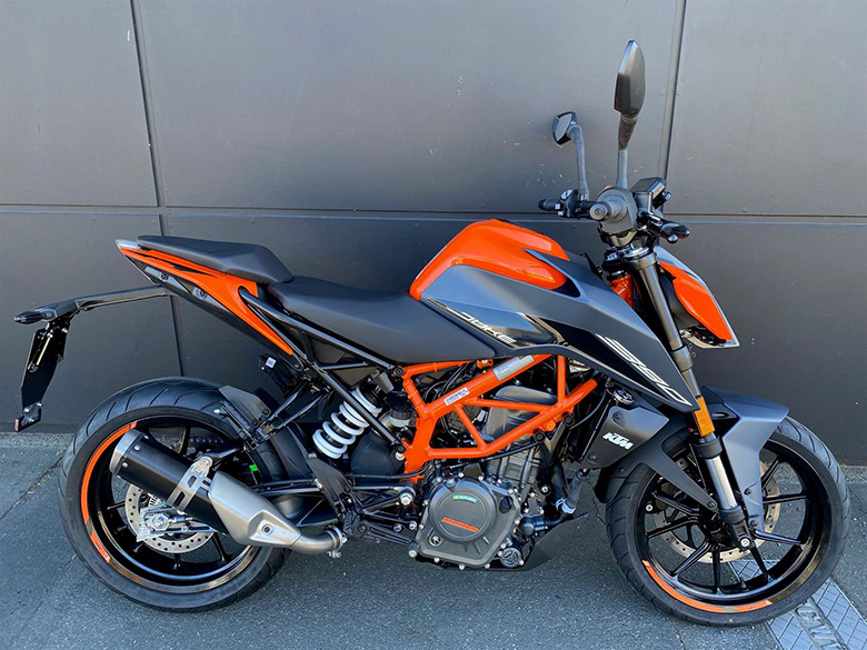 2023 KTM 390 Duke Sports Motorcycle