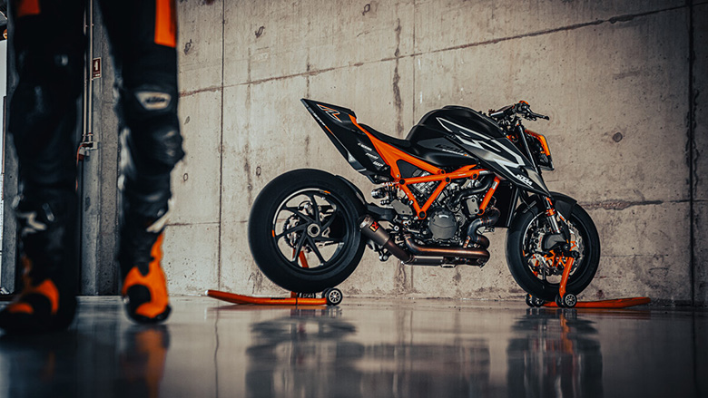 2023 KTM 1290 Super Duke RR Sports Motorcycle